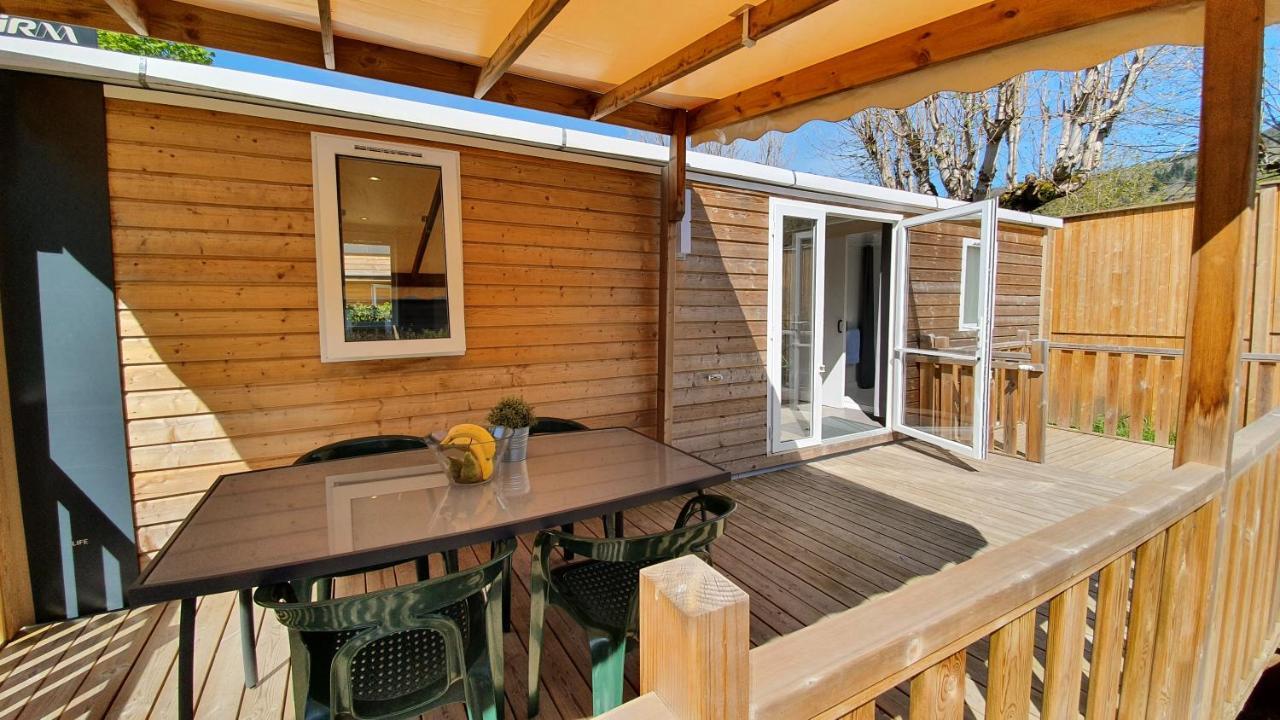 Camping Les Vernieres La Bourboule Sancy 외부 사진
