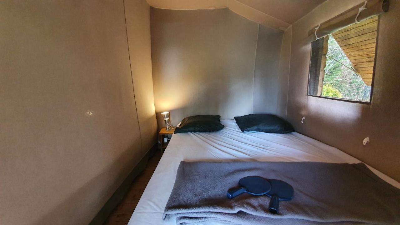 Camping Les Vernieres La Bourboule Sancy 외부 사진